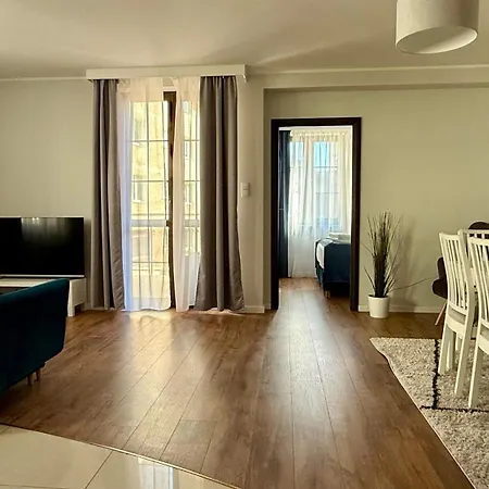 Baltic Beachside Daire